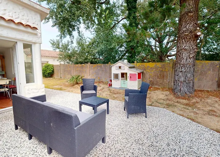 度假居 Pomme De Pins *